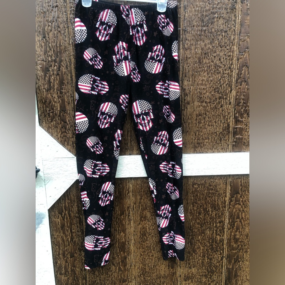 American Flag Skull Print Black Leggings Women’s Plus Size